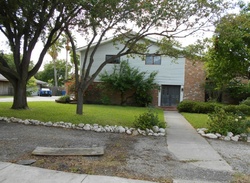 Pre-foreclosure in  GLENMORE ST Corpus Christi, TX 78412
