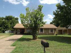  W Holmes Rd, Memphis TN