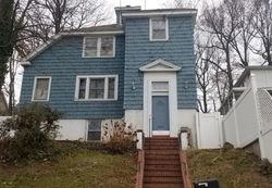 Pre-foreclosure in  RICHMOND RD Staten Island, NY 10306
