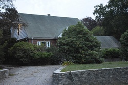 Pre-foreclosure in  HILLVIEW AVE North Smithfield, RI 02896