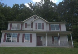 Pre-foreclosure in  ACER DR Blandon, PA 19510