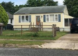 Pre-foreclosure in  SUMMIT AVE Paulsboro, NJ 08066