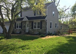 Pre-foreclosure Listing in BELAIR RD WARMINSTER, PA 18974