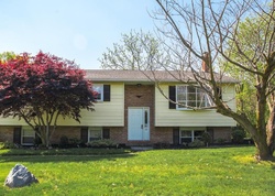 Pre-foreclosure Listing in KOHLER MILL RD NEW OXFORD, PA 17350
