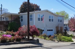 Pre-foreclosure Listing in E 14TH ST THE DALLES, OR 97058