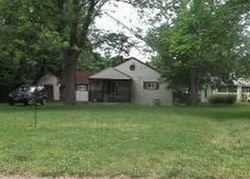 Pre-foreclosure in  S WEYANT AVE Columbus, OH 43213