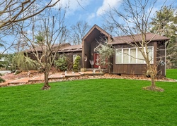 Pre-foreclosure in  HOLBROOK RD Ronkonkoma, NY 11779