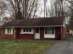 Pre-foreclosure Listing in RIGEL CRSE LIVERPOOL, NY 13090