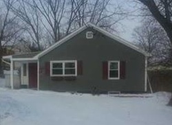 Pre-foreclosure in  MELROSE AVE Syracuse, NY 13219