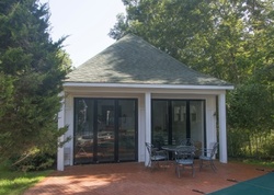 Pre-foreclosure Listing in SPRING CLOSE HWY EAST HAMPTON, NY 11937