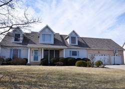 Pre-foreclosure Listing in WEDGEWOOD CT DECATUR, IL 62526