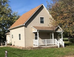 Pre-foreclosure Listing in S JACKSON ST BLUE MOUND, IL 62513