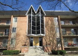 Pre-foreclosure in  N MILL ST N Naperville, IL 60563