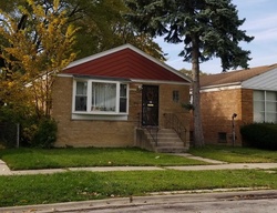 Pre-foreclosure Listing in S HONORE ST RIVERDALE, IL 60827