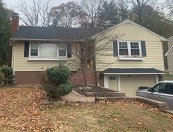Pre-foreclosure in  DIETRICH LN Haledon, NJ 07508