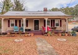  W North Main St, La Fayette GA