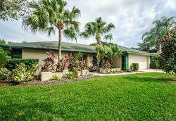  Hyde Park Dr, Clearwater FL