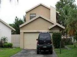 Pre-foreclosure in  SW 13TH ST Fort Lauderdale, FL 33317