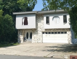 Pre-foreclosure Listing in ANDERSON AVE ENGLEWOOD CLIFFS, NJ 07632