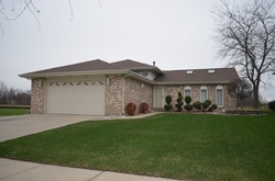 Pre-foreclosure Listing in IMPERIAL DR RICHTON PARK, IL 60471