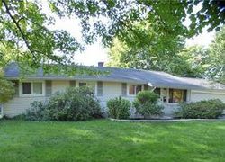 Pre-foreclosure Listing in REYNOLDS RD MENTOR, OH 44060