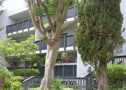 Pre-foreclosure in  W HIDDEN LN UNIT 107 Palos Verdes Peninsula, CA 90274