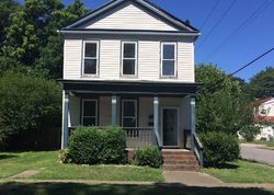 Pre-foreclosure in  PARKER AVE Portsmouth, VA 23704