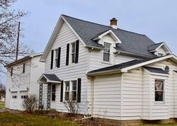 Pre-foreclosure in  SCOTCH RIDGE RD Pemberville, OH 43450