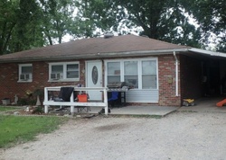 Pre-foreclosure in  SAINT NICHOLAS DR East Saint Louis, IL 62206