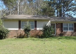  Cherokee Dr, Jackson TN