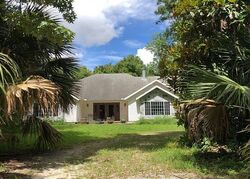 Pre-foreclosure in  ELM ST Oviedo, FL 32765