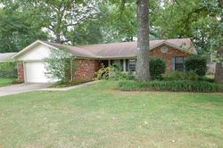 Pre-foreclosure in  LEMONCREST PL Little Rock, AR 72210