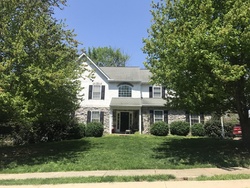  Glebe Ln, Lancaster PA