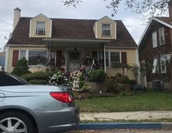 Pre-foreclosure Listing in E GREENLEAF ST ALLENTOWN, PA 18109