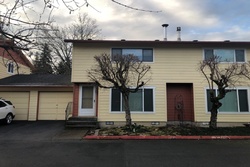 Pre-foreclosure in  NE WASCO ST Portland, OR 97230