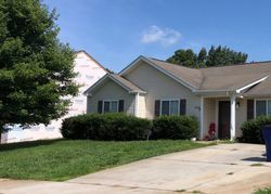 Pre-foreclosure in  FOXTON DR Winston Salem, NC 27105