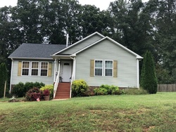Pre-foreclosure in  ANDOVER DR Graham, NC 27253