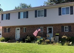  Desiree Ct, Howell NJ