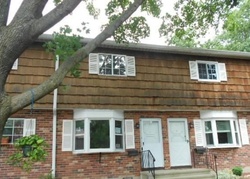 Pre-foreclosure in  LESLIE RD UNIT L Bridgeport, CT 06606
