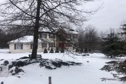 Pre-foreclosure Listing in COLLEEN DR BLAKESLEE, PA 18610