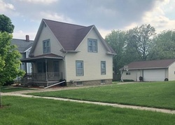 Pre-foreclosure in  STATE ST Dysart, IA 52224