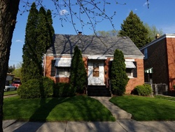 Pre-foreclosure in  S STATE ST Riverdale, IL 60827
