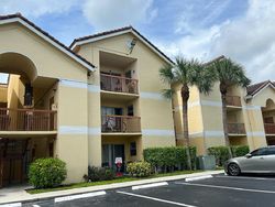 Pre-foreclosure in  WESTWOOD DR  Fort Lauderdale, FL 33321