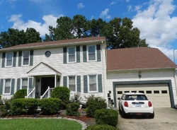 Pre-foreclosure in  FOXON RD Virginia Beach, VA 23464