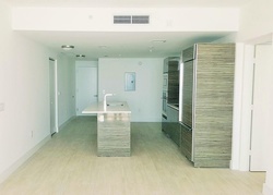 Pre-foreclosure in  NE 28TH ST  Miami, FL 33137