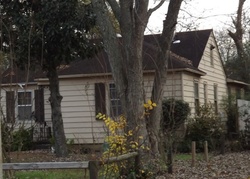 Pre-foreclosure in  TUGGLE RD Memphis, TN 38111