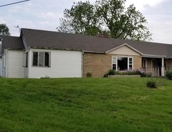Pre-foreclosure Listing in CACHE ST HANNIBAL, MO 63401