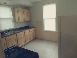 Pre-foreclosure in  HUNTINGTON TER Newark, NJ 07112