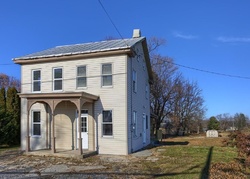 Pre-foreclosure in  HICKORYTOWN RD Carlisle, PA 17015