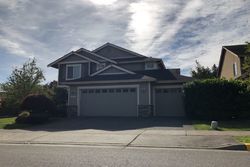 Pre-foreclosure in  NE 120TH WAY Redmond, WA 98052